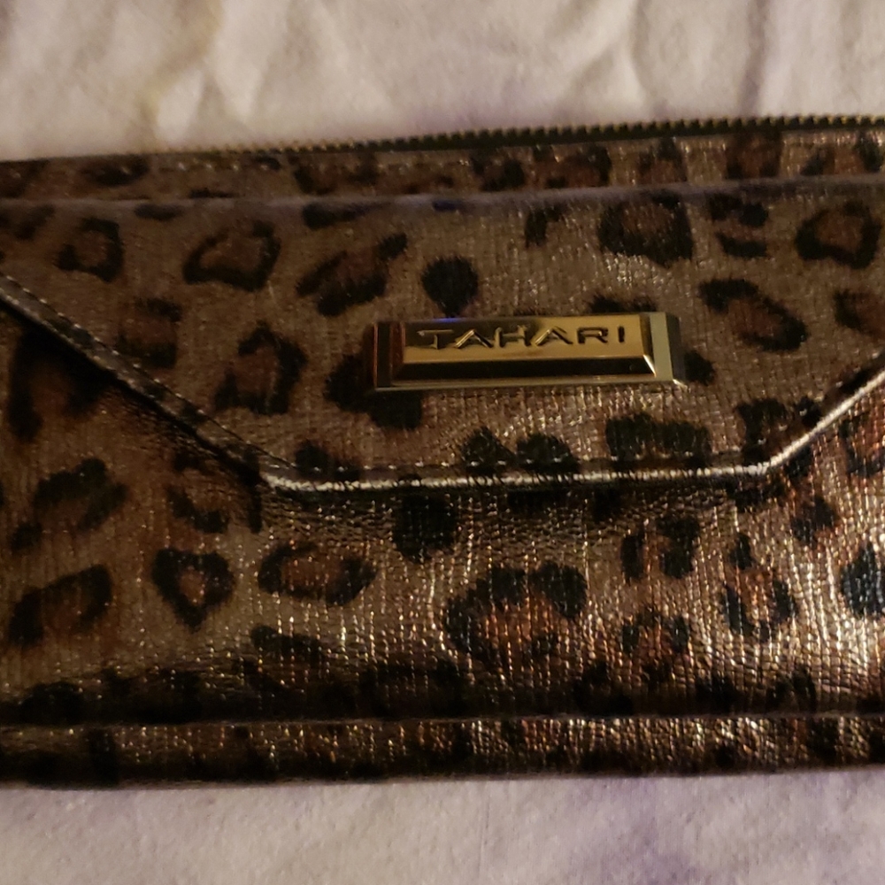Tahari Leopard print wallet